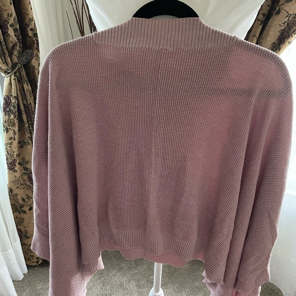 Lululemon women jacket/poncho - Picture 2 of 2